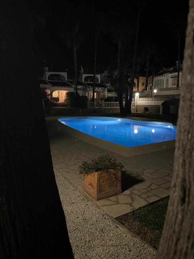Precioso Bungalow En Moraira/ Lovely Bungalow In Moraira Eksteriør bilde