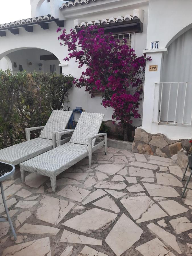 Precioso Bungalow En Moraira/ Lovely Bungalow In Moraira Eksteriør bilde